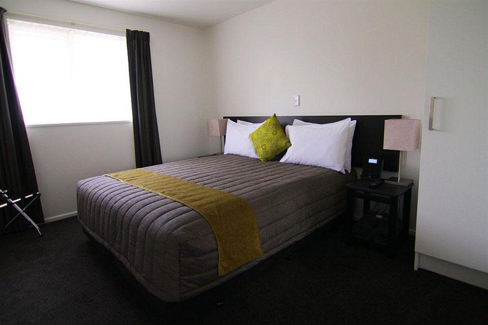 Airport Palms Motel Крайстчърч Екстериор снимка