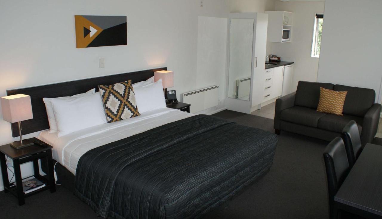 Airport Palms Motel Крайстчърч Екстериор снимка